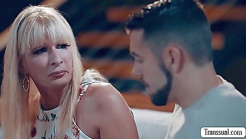 Blonde stepmom gets her ass fucked by a guy in this video